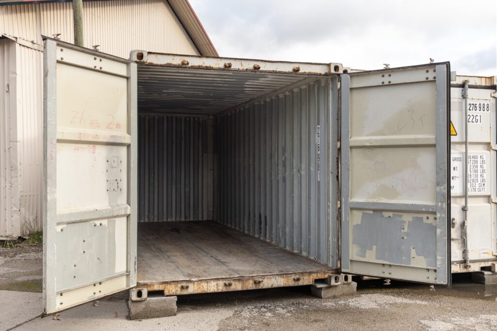 HYB13410-Edit (Medium) Ladu Tallinnas